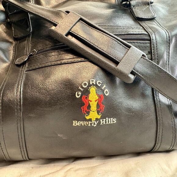 VTG 80s Giorgio Beverly Hills (18X12x9) Vegan Travel Duffle Bag Removable Strap - Picture 2 of 16